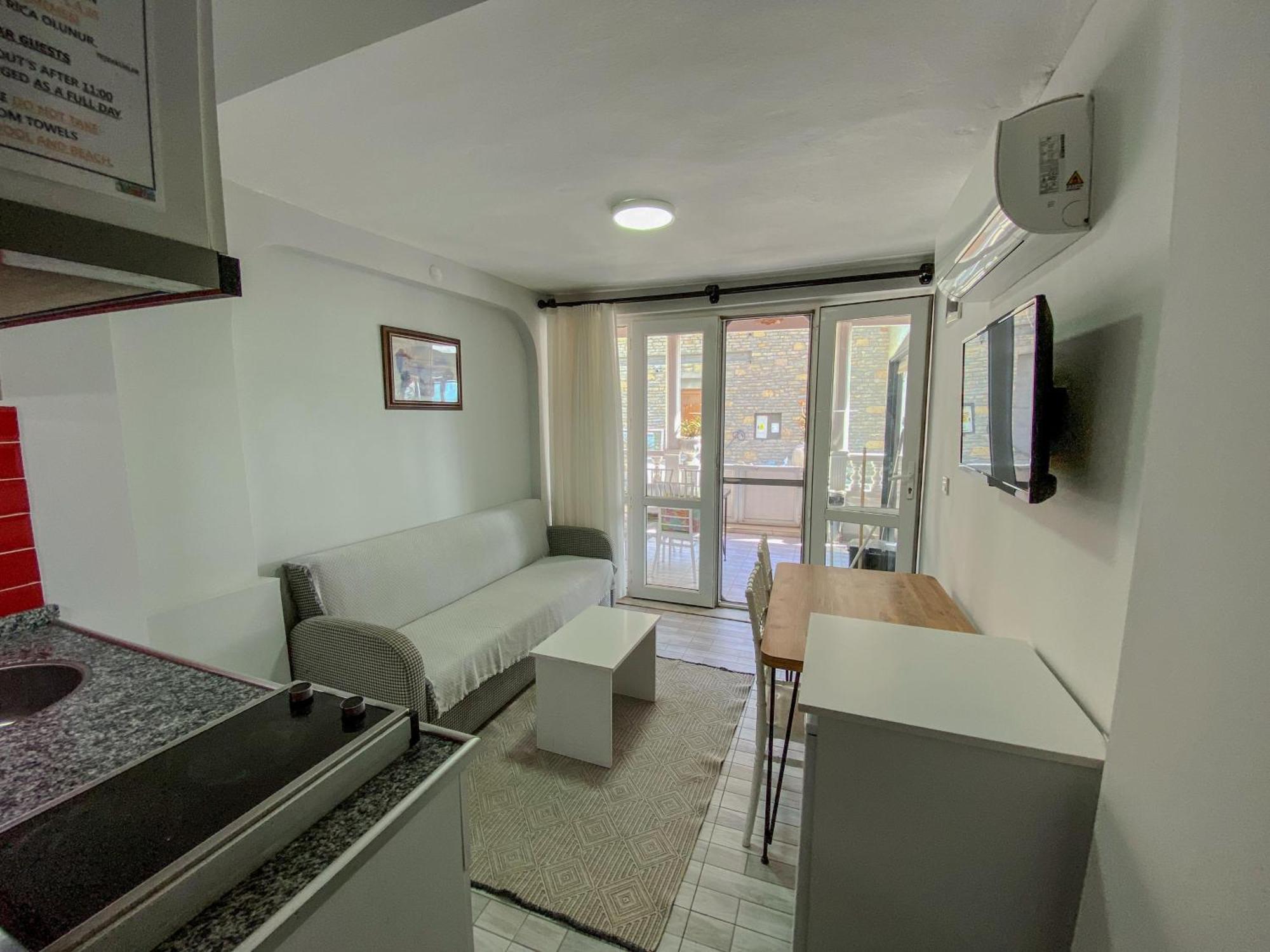 Izan Villa Bakis Apartments Bodrum Exterior photo